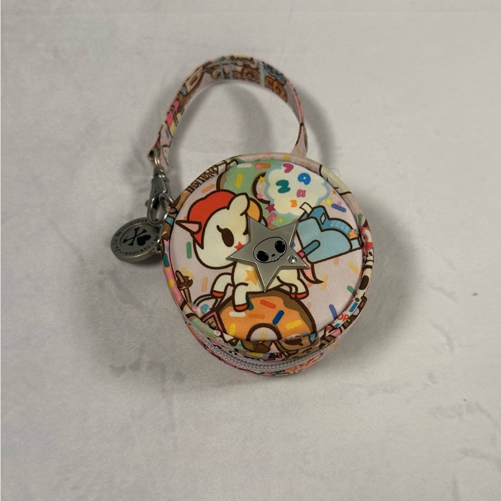 Ju-Ju-Be Paci pod